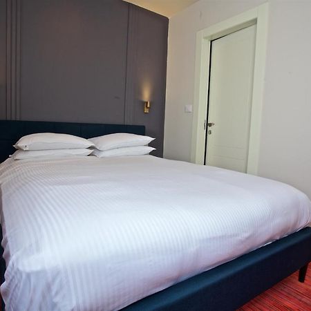 Hotel Moon Tlv - 4Th Floor Tel Aviv Exterior foto